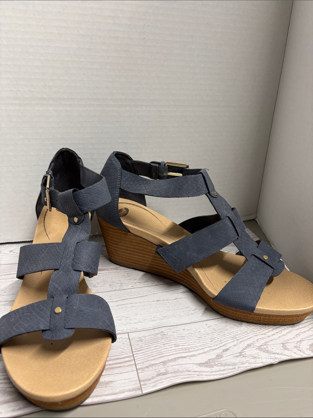 Dr. Scholl's Navy Blue Strappy Wedge Sandals with Ankle Buckle 9.5